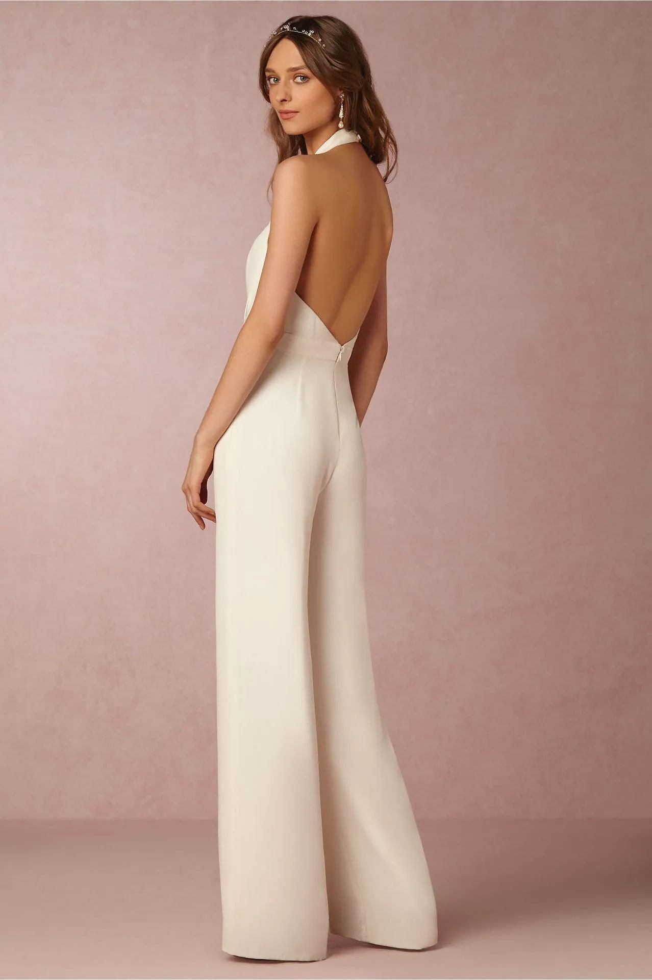 HALTER BACKLESS JUMPSUIT