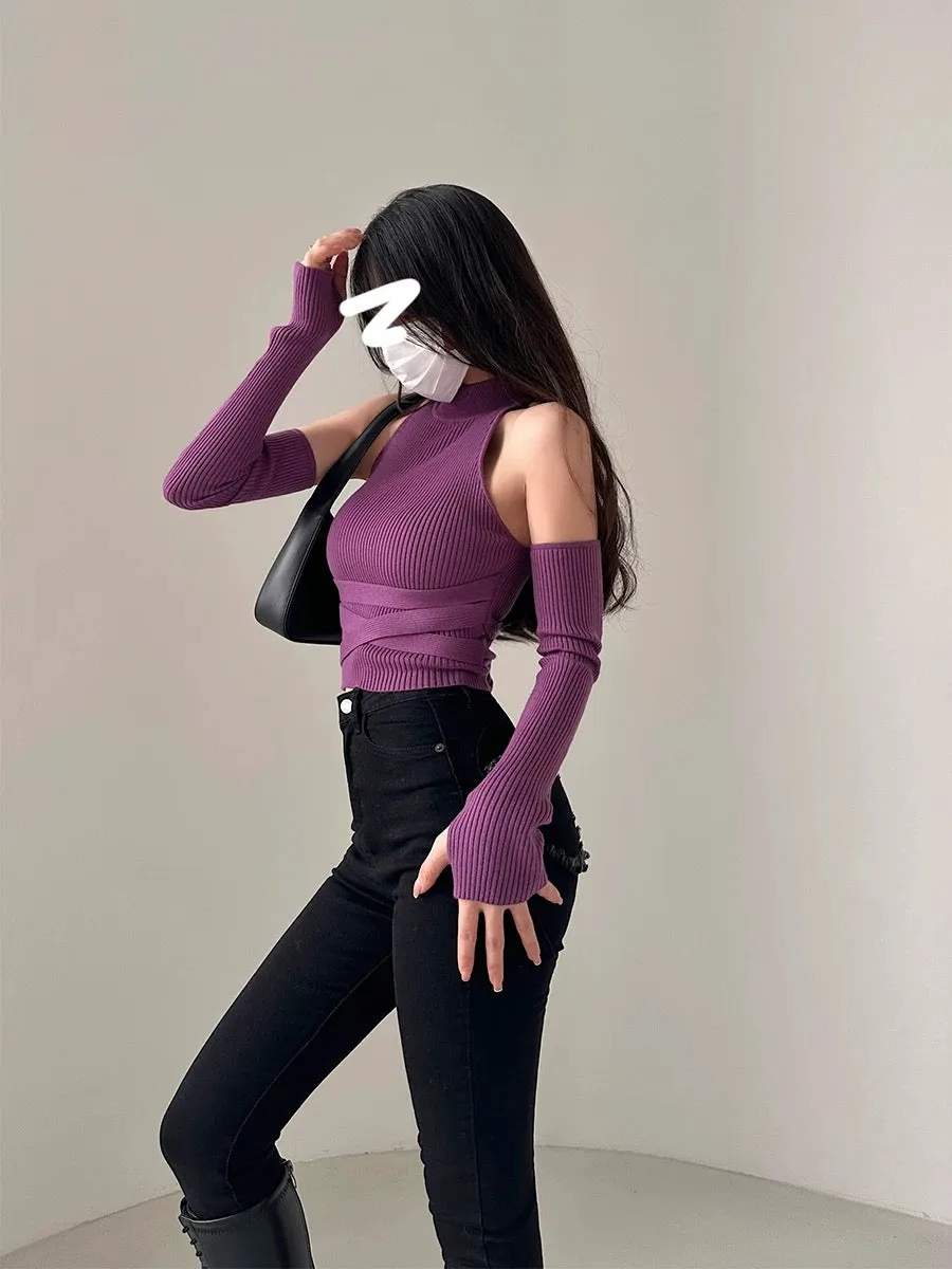 Jillian Solid Color Ribbed Slim Turtleneck Gloved Top