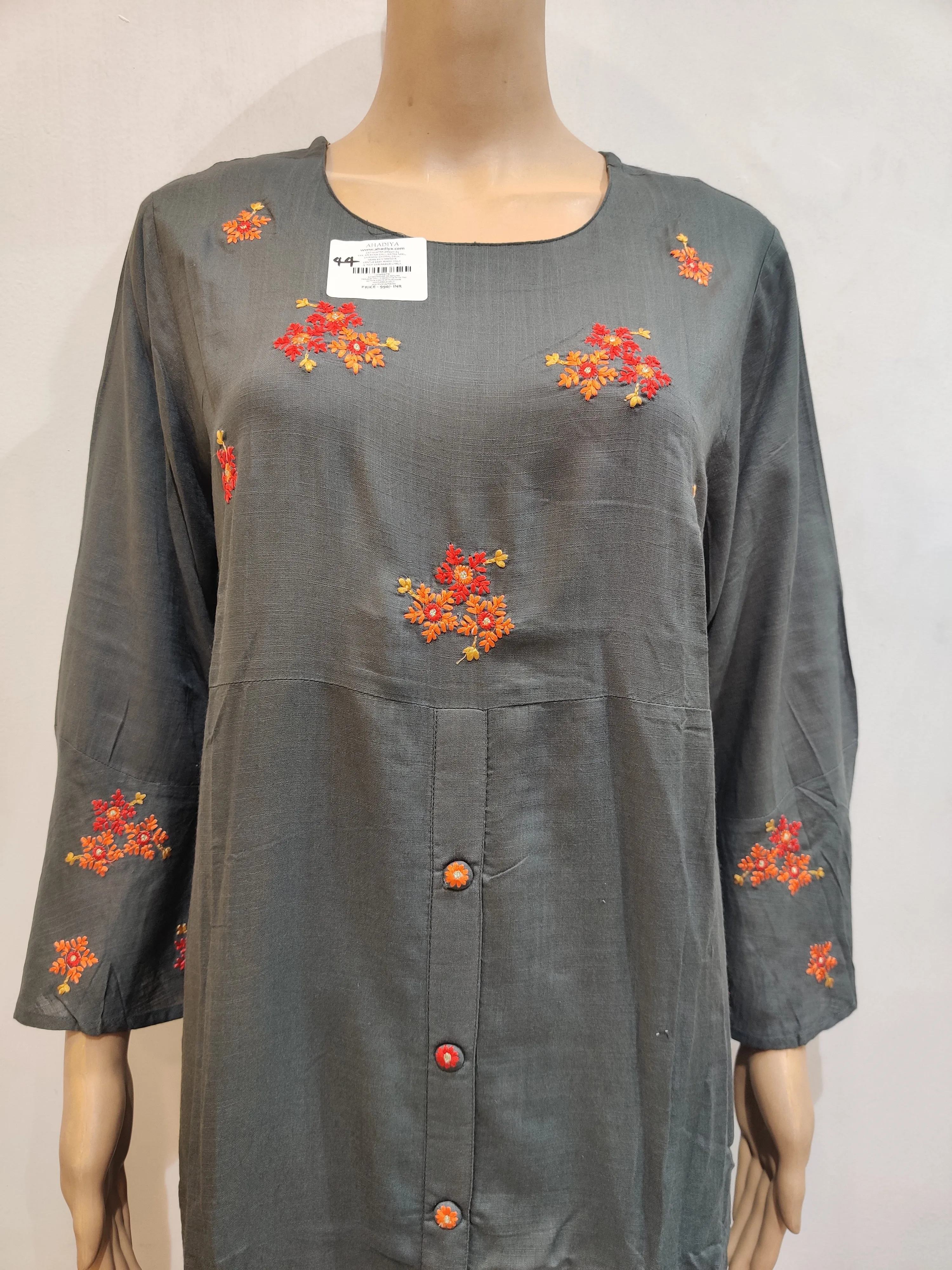 Puncture Vine Kurti